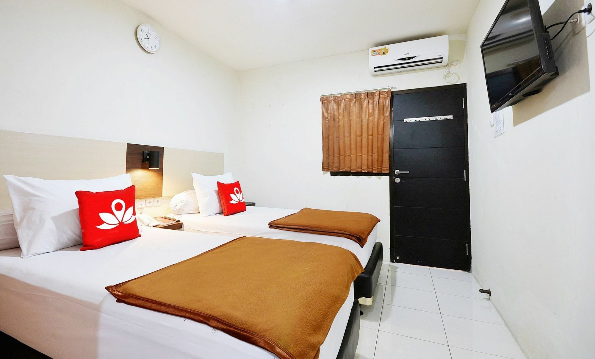 Zen Rooms Kuningan Syariah Jakarta Exteriér fotografie