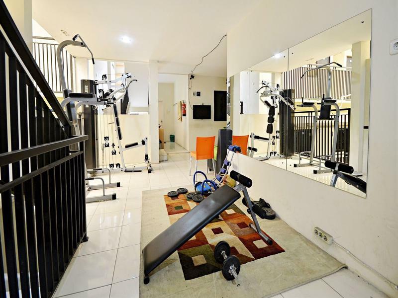 Zen Rooms Kuningan Syariah Jakarta Exteriér fotografie