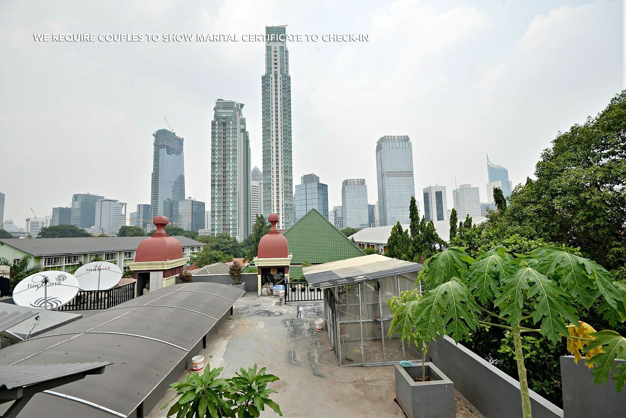 Zen Rooms Kuningan Syariah Jakarta Exteriér fotografie